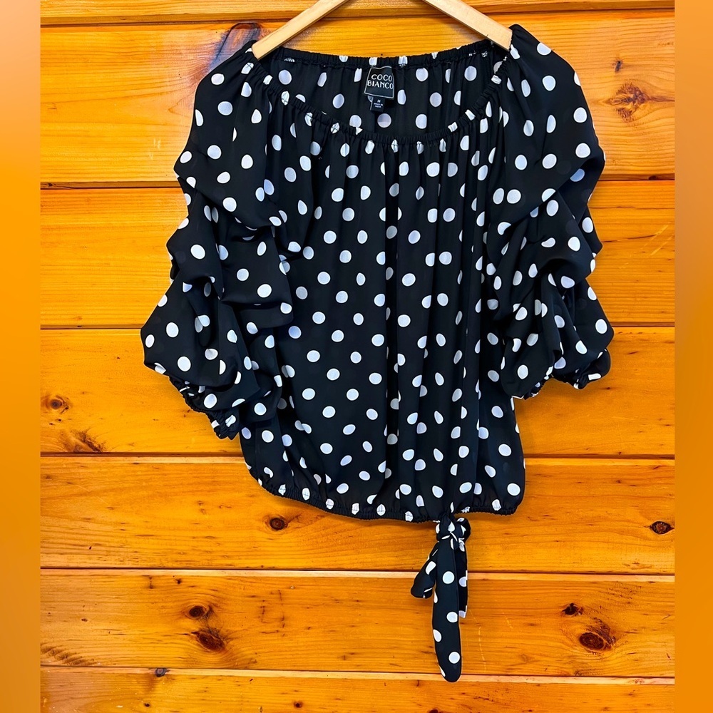 Coco Bianco Black & White Polka Dot Womens Top Elastic Neck Tie Hem M Blouse